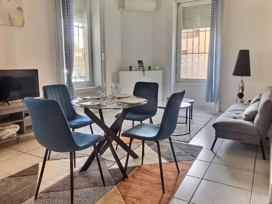 Appartement Elegant Et Confortable Cote Gare Амбер'є-ан-Бюже Екстер'єр фото